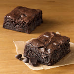 Betty Crocker Supreme Chocolate Chunk Brownie Mix, 18 oz - Fudgier, Decadent Baking
