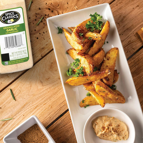Spice Classics Granulated Garlic 25 oz - 1 Container of Kosher Garlic Powder Seasoning with Robust Flavor