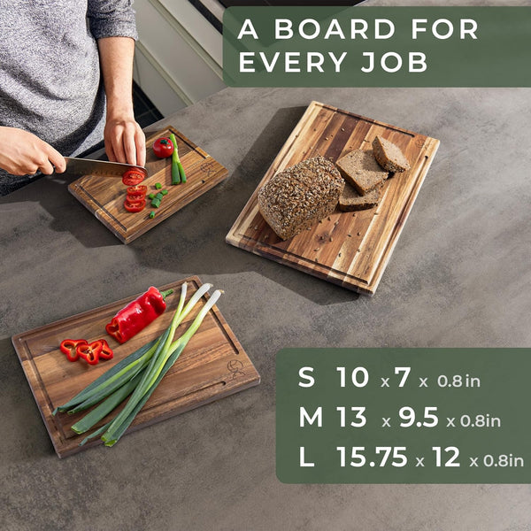 WALDWERK Acacia Wood Cutting Board Set with Stand for Kitchen