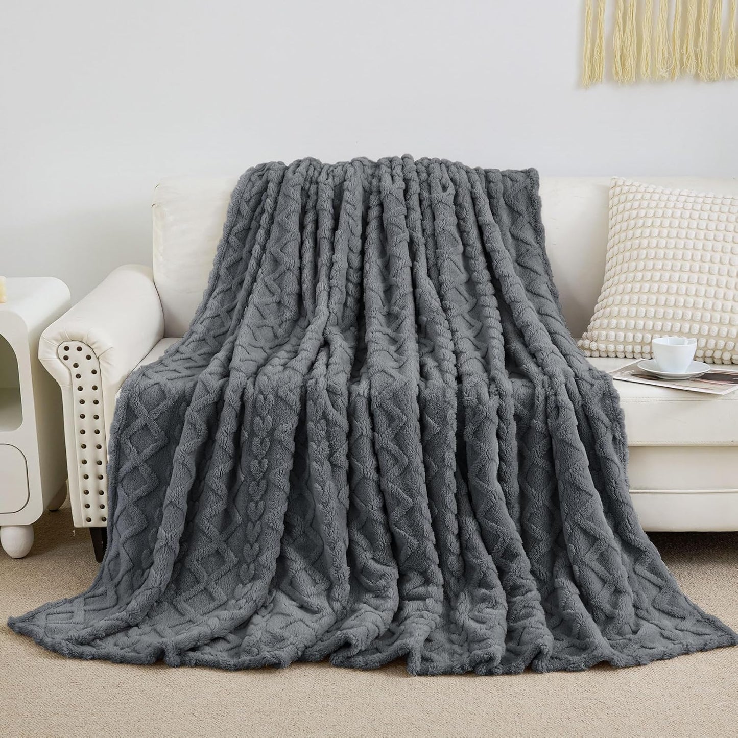 Aganear Fleece Throw Blanket - Cozy Soft Lightweight Fuzzy Throw Blanket for Women Portable Throw Blankets for Couch, Warm Present for Birthday, Christmas, Halloween, Housewarming(50"x60", Khaki) - Rayz Mart