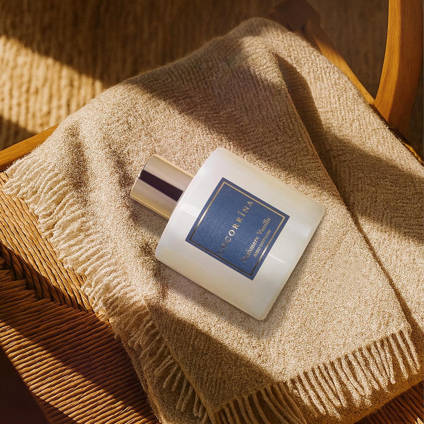 Cocorrína Premium Reed Diffuser Set with Preserved Baby's Breath & Cotton Stick Cashmere Vanilla | 6.7 fl oz Scent Fragrance Oil Diffuser for Bedroom Bathroom Home Décor